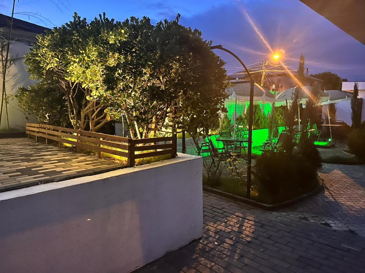 Villa Gardens Kobuleti Bagian luar foto